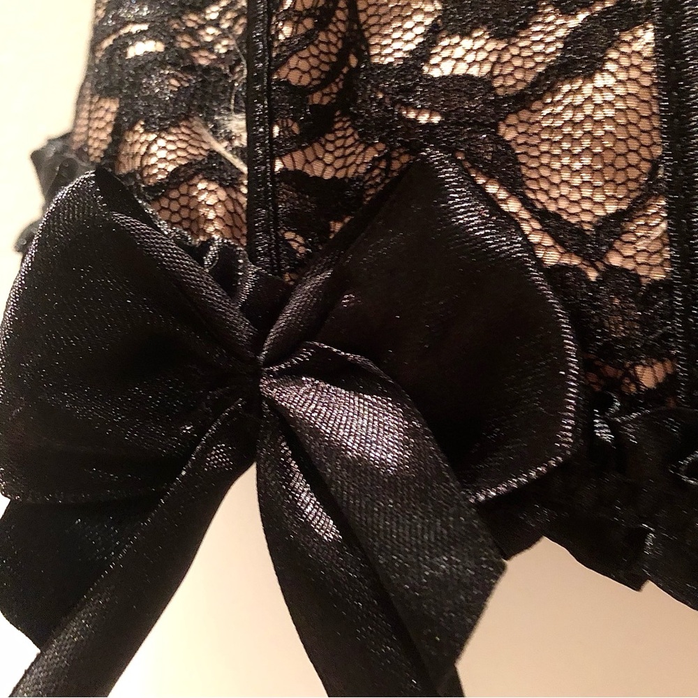 Belle De Jour - Corset - Picture 4 of 5